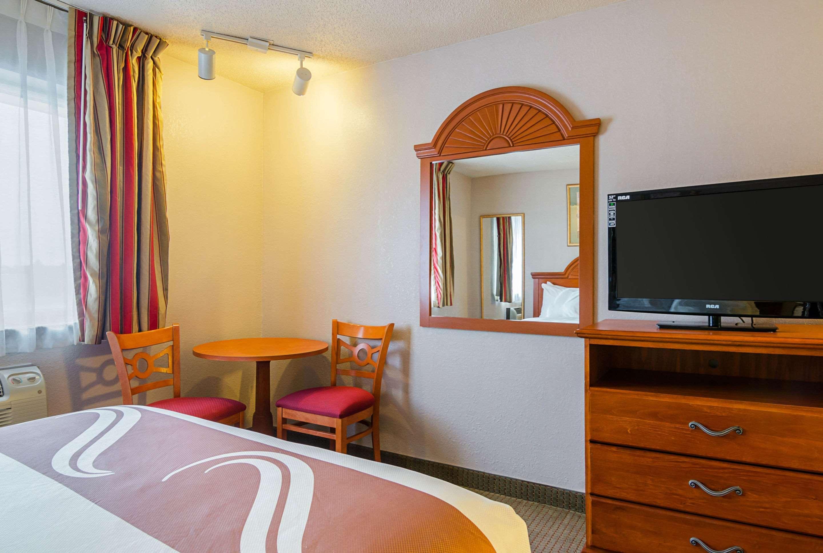 Quality Inn Sidney I-80 Екстериор снимка