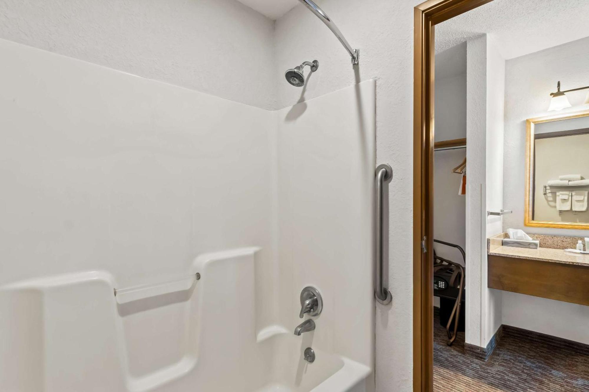 Quality Inn Sidney I-80 Екстериор снимка