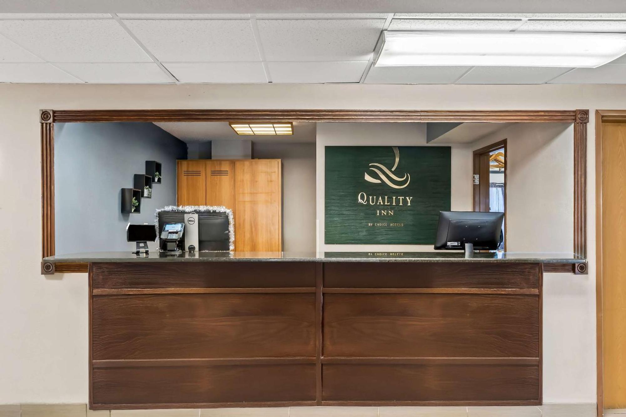 Quality Inn Sidney I-80 Екстериор снимка